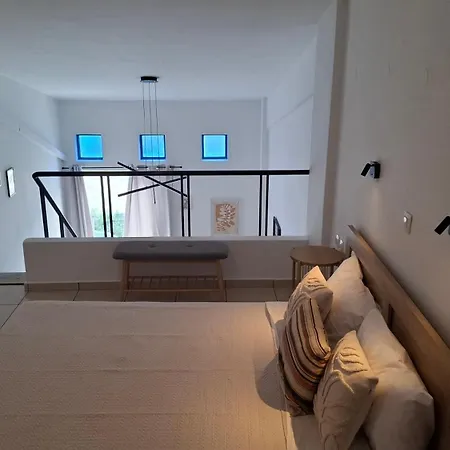 Yacinthos Aparthotel