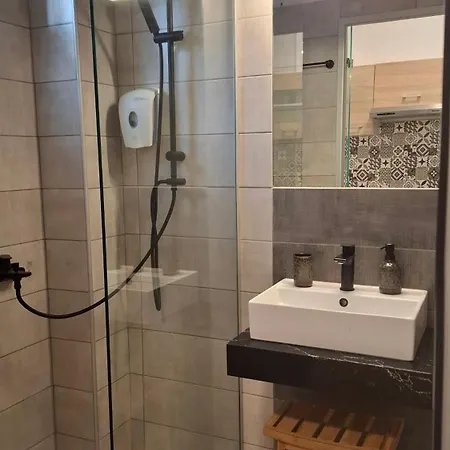 Aparthotel Yacinthos 2*