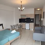 Yacinthos Aparthotel 2*