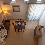 Aparthotel Yacinthos Rethymno (Crete)