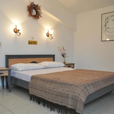 Lejlighedshotel Yacinthos