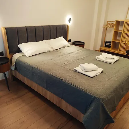 Yacinthos Aparthotel 2*
