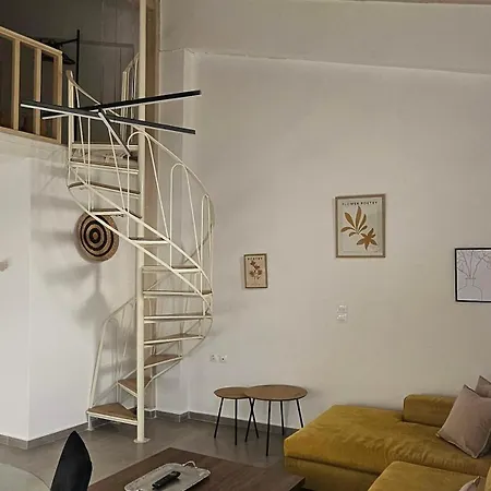 Aparthotel Yacinthos