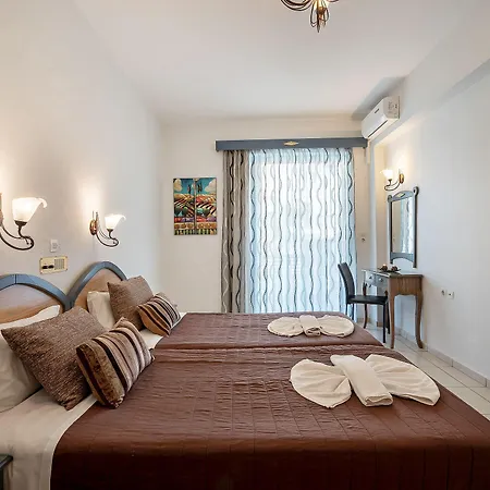 Yacinthos Lejlighedshotel 2*