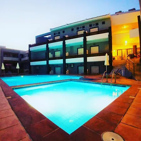 Aparthotel Yacinthos 2*