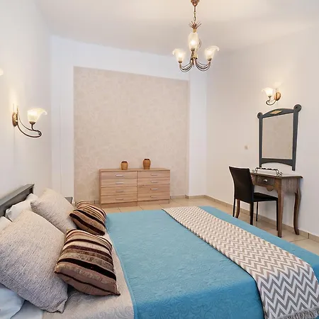 Yacinthos Aparthotel Rethymno
