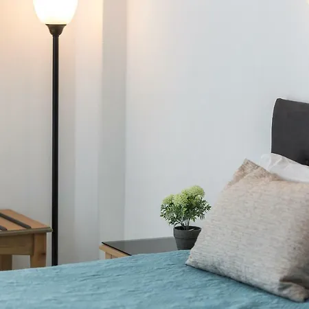 Aparthotel Yacinthos 2*