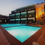 Yacinthos העיירה רתימנו
