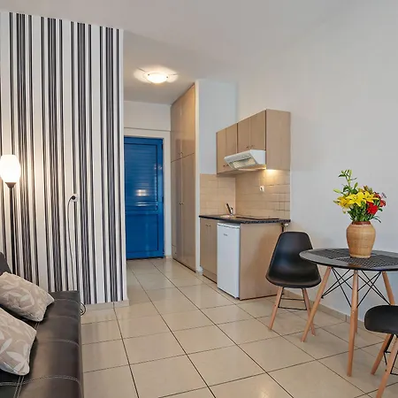 Yacinthos Lejlighedshotel 2*