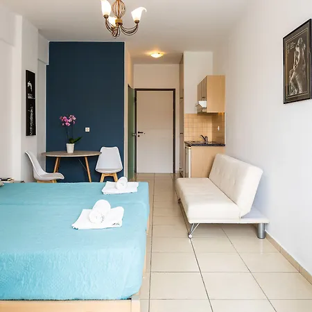 Yacinthos Apartahotel Rétino