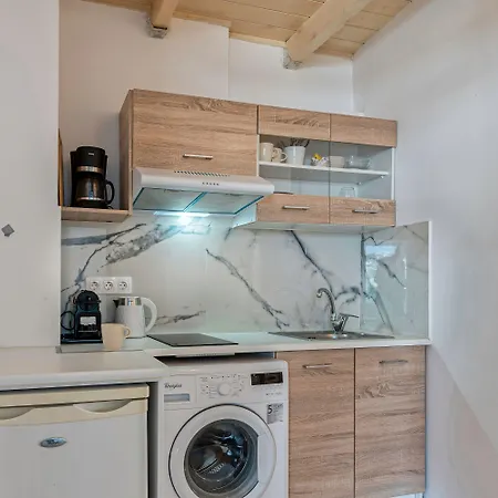 Hotel apartamentowy Yacinthos Retimno