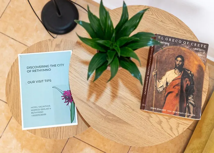 Апарт-отель Yacinthos